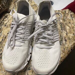 On Running Cloudswift 3 White/Frost Women's Size 8.5